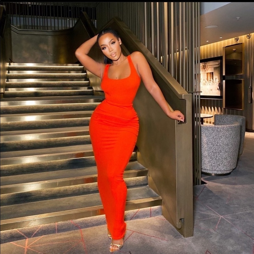 Naked Wardrobe Ribbed Bodysuit & Maxi Skirt Set in Poppy